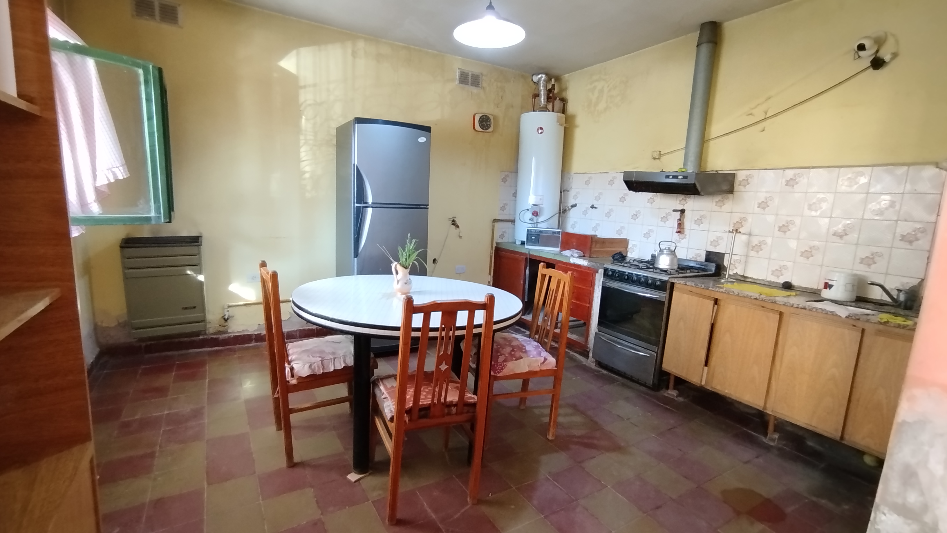 Casa con depto independiente en Villa María – Oportunidad - foto 2