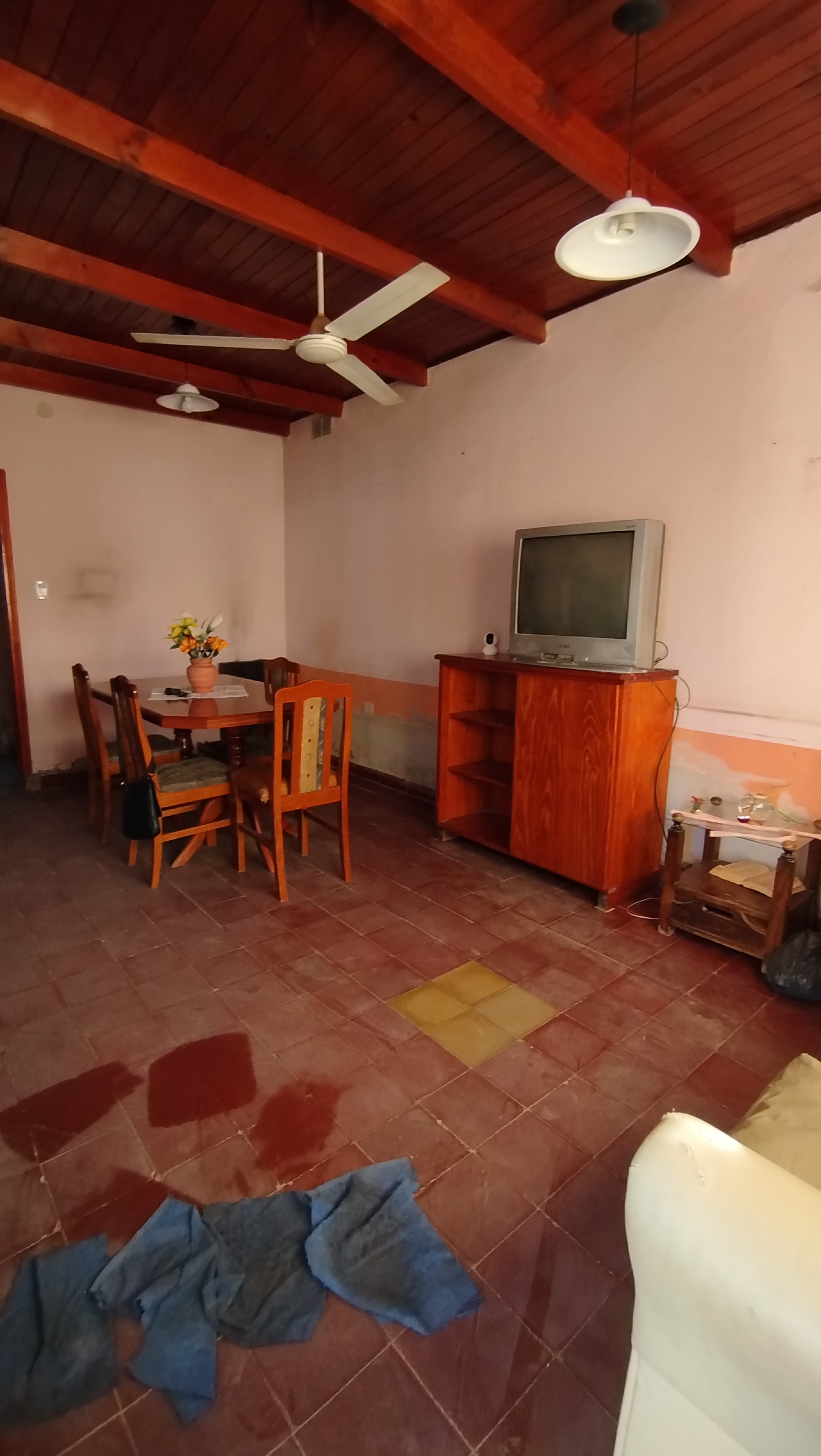 Casa con depto independiente en Villa María – Oportunidad - foto 5