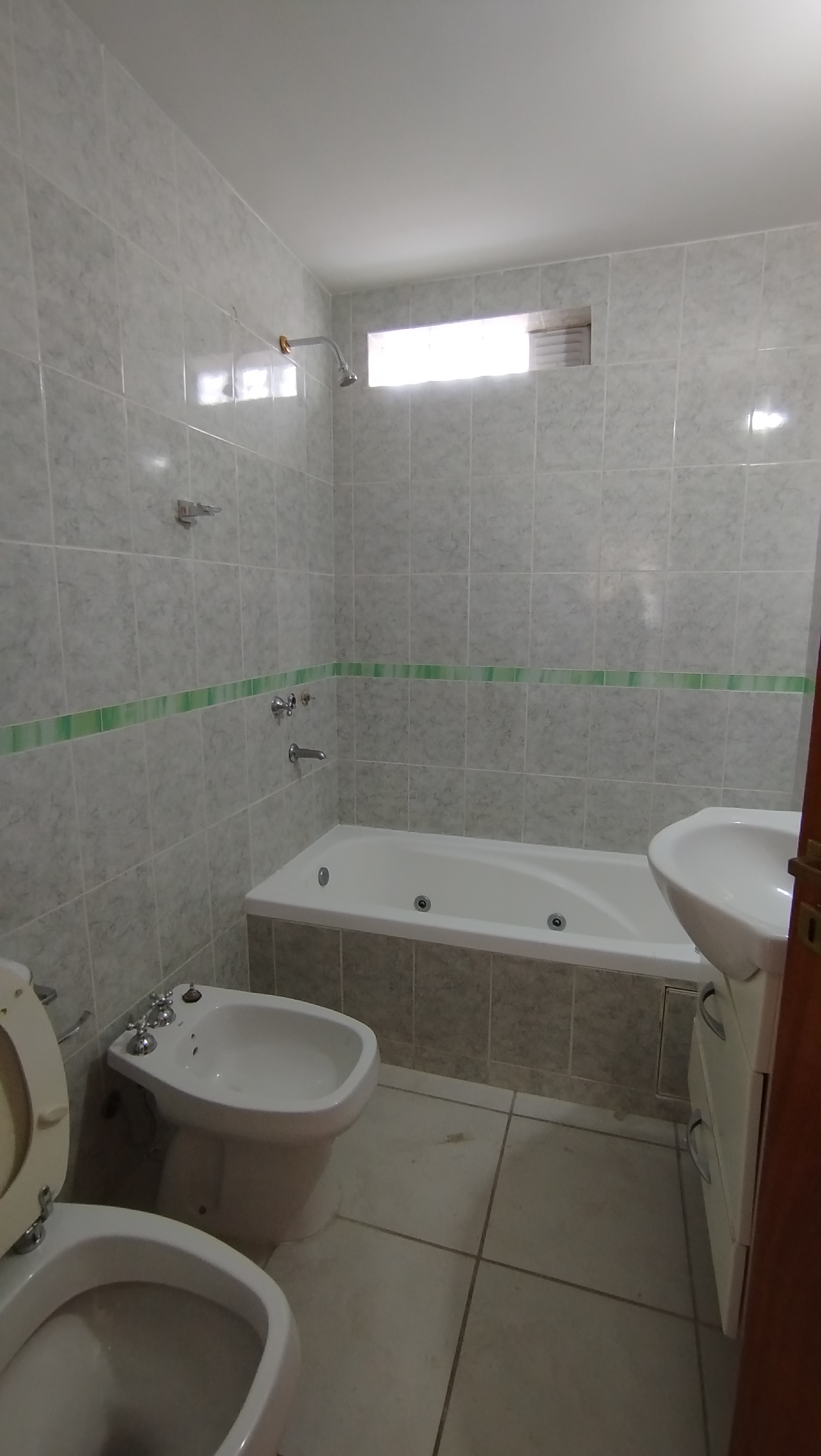 Alquilo Dpto. 3 Dormitorios - Expensas Incluidas - foto 14