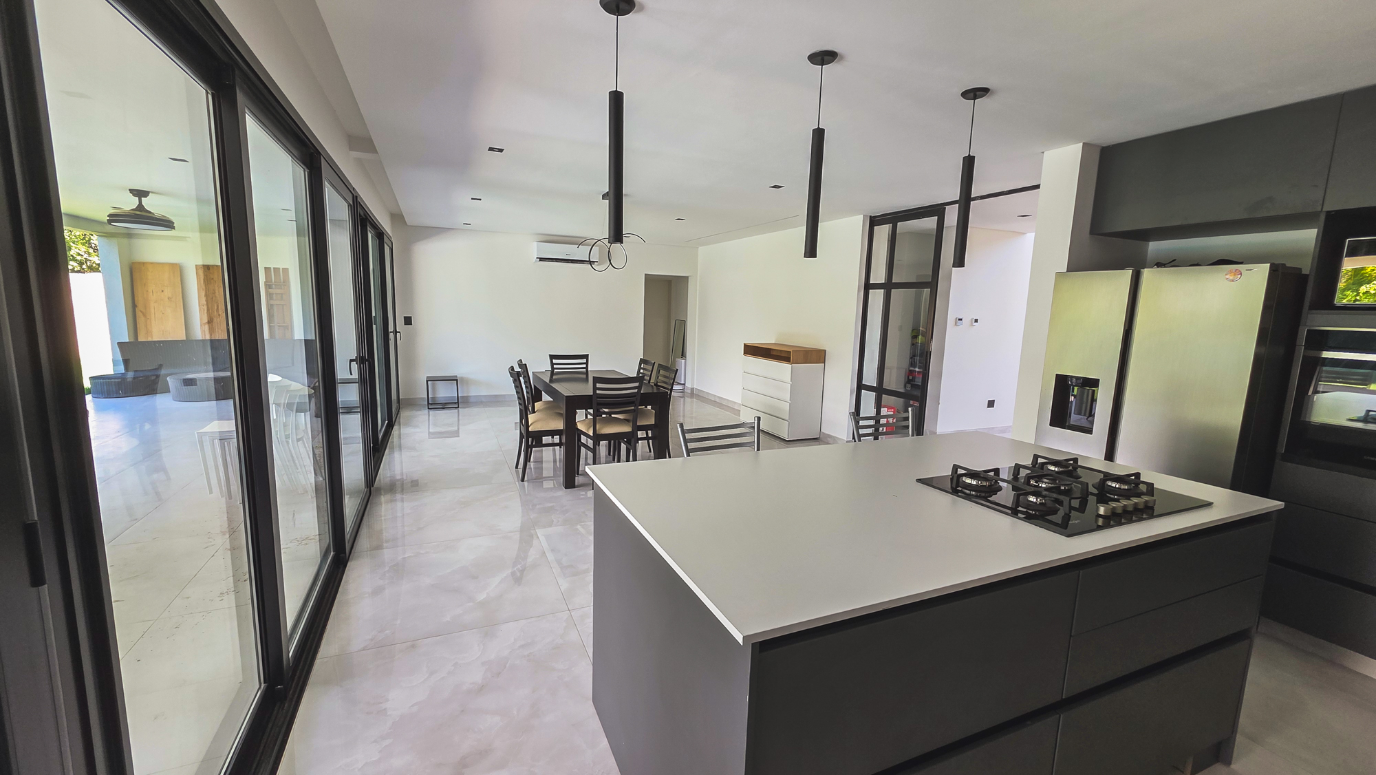 Casa Moderna en Venta – Barrio Privado La Comarca, Neuquén - foto 10