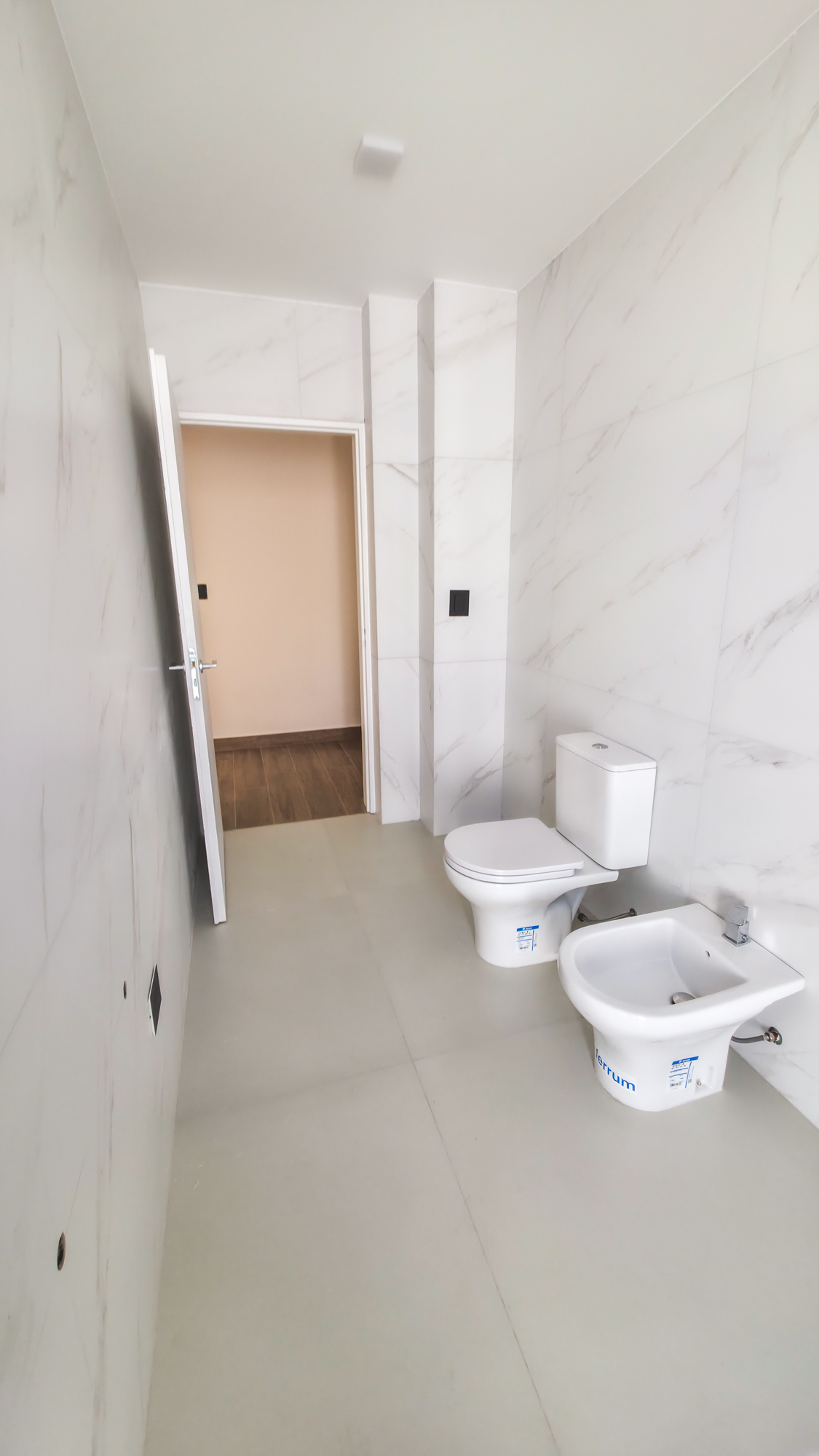 Casa Moderna en Venta – Barrio Privado La Comarca, Neuquén - foto 43