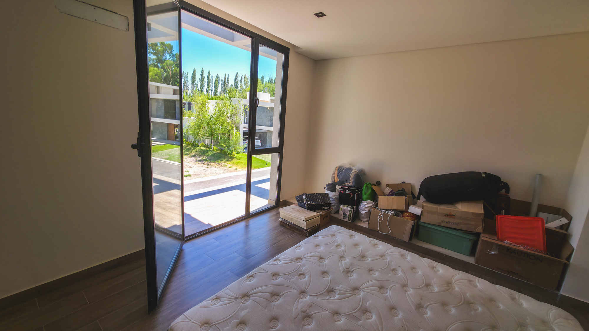 Casa Moderna en Venta – Barrio Privado La Comarca, Neuquén - foto 45