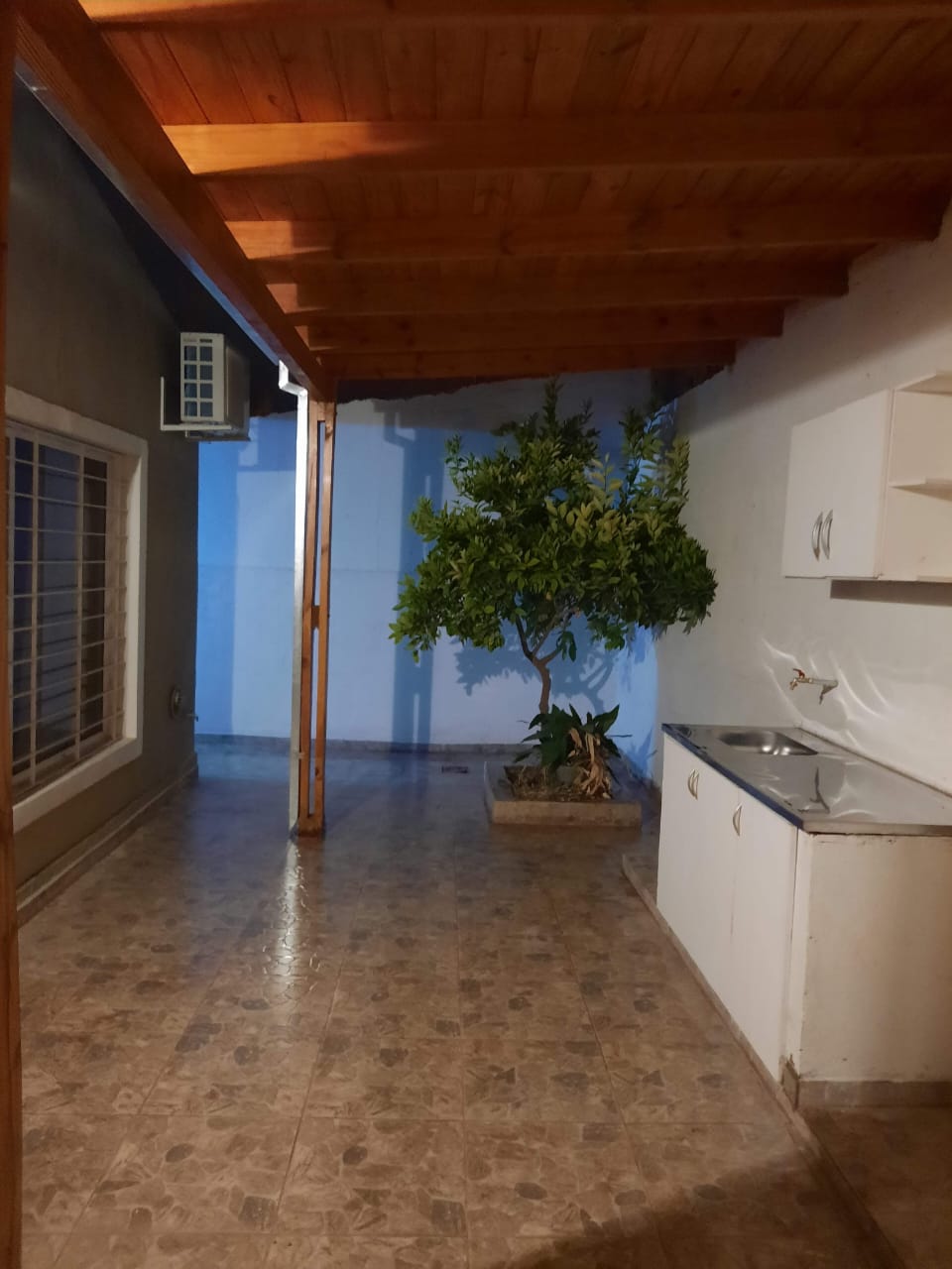 Casa en venta 3 dormitorios con parrilla, patio y cochera - foto 21