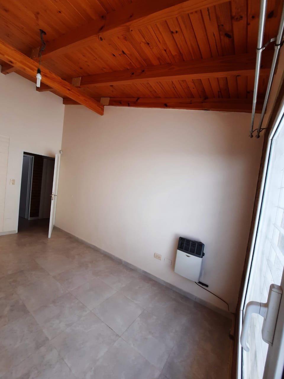 Casa en venta 3 dormitorios con parrilla, patio y cochera - foto 28