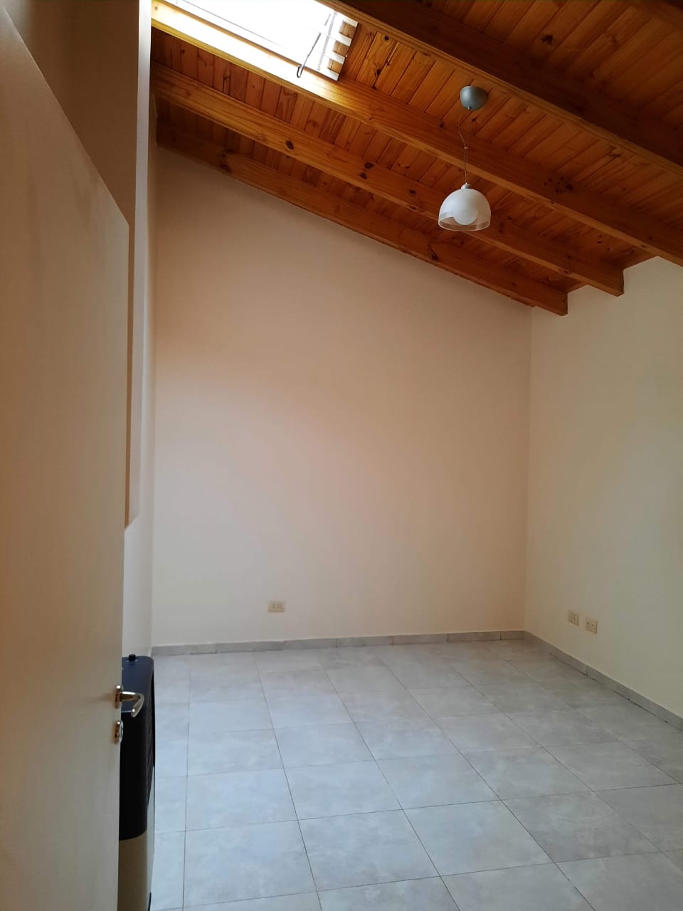 Casa en venta 3 dormitorios con parrilla, patio y cochera - foto 37