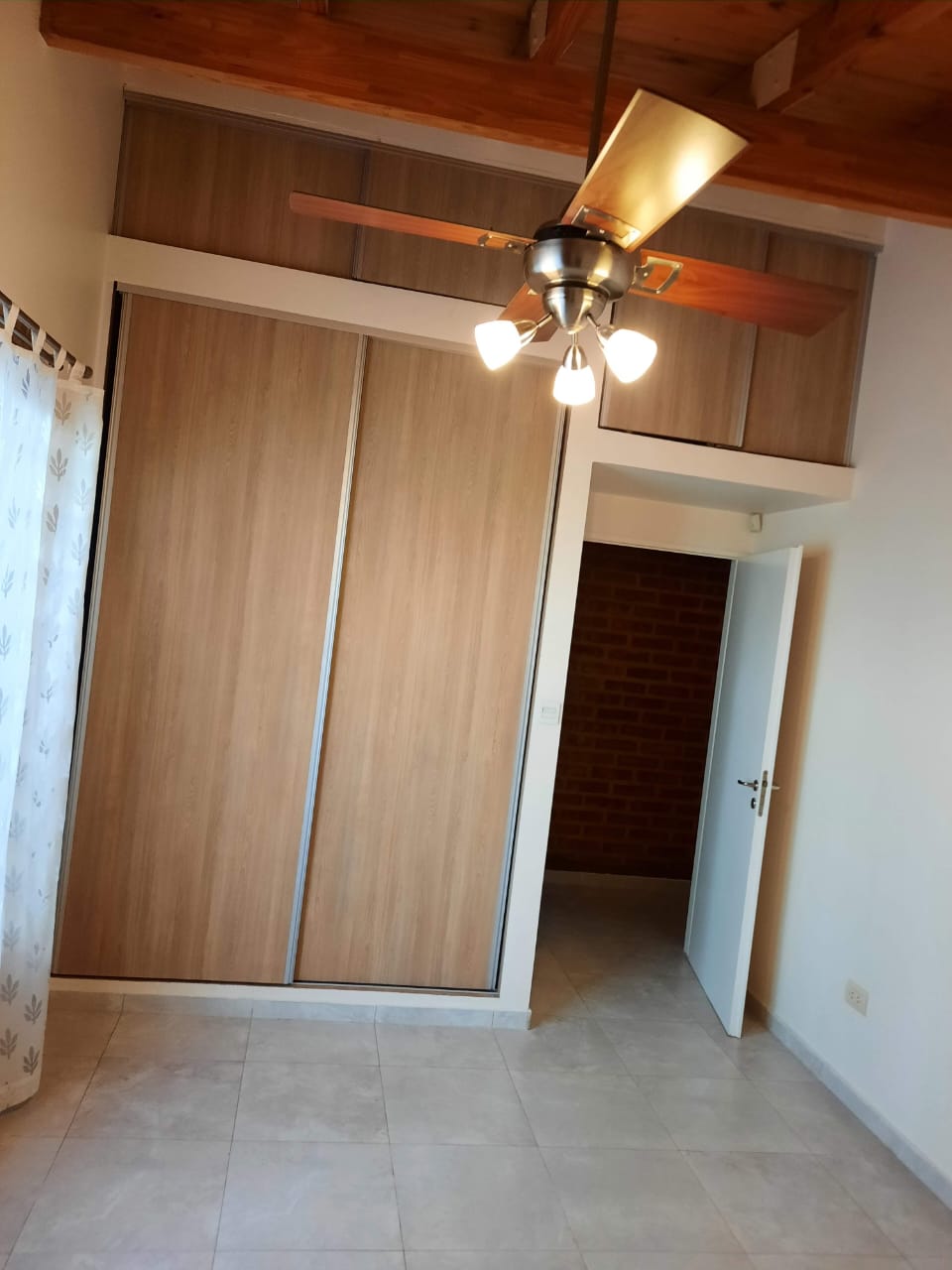 Casa en venta 3 dormitorios con parrilla, patio y cochera - foto 48