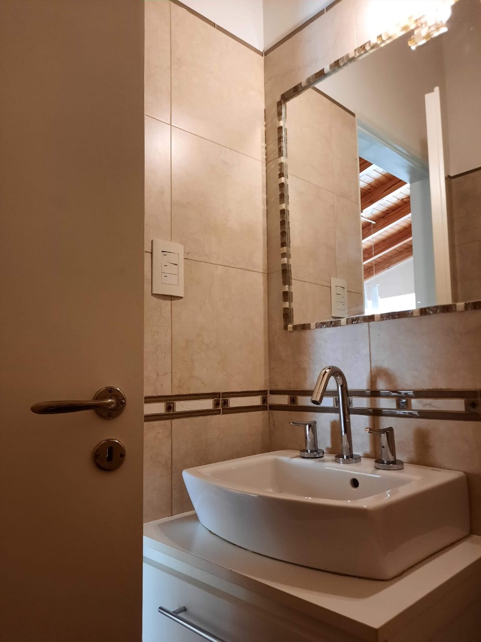 Casa en venta 3 dormitorios con parrilla, patio y cochera - foto 55